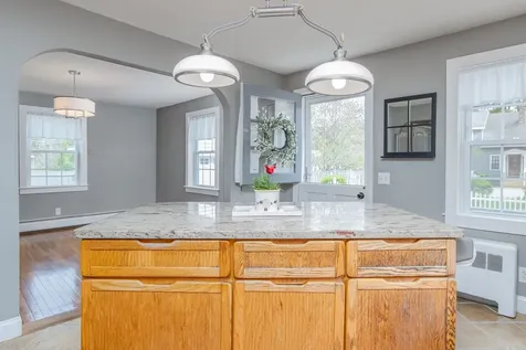 59 Manor Road Concord NH 03303