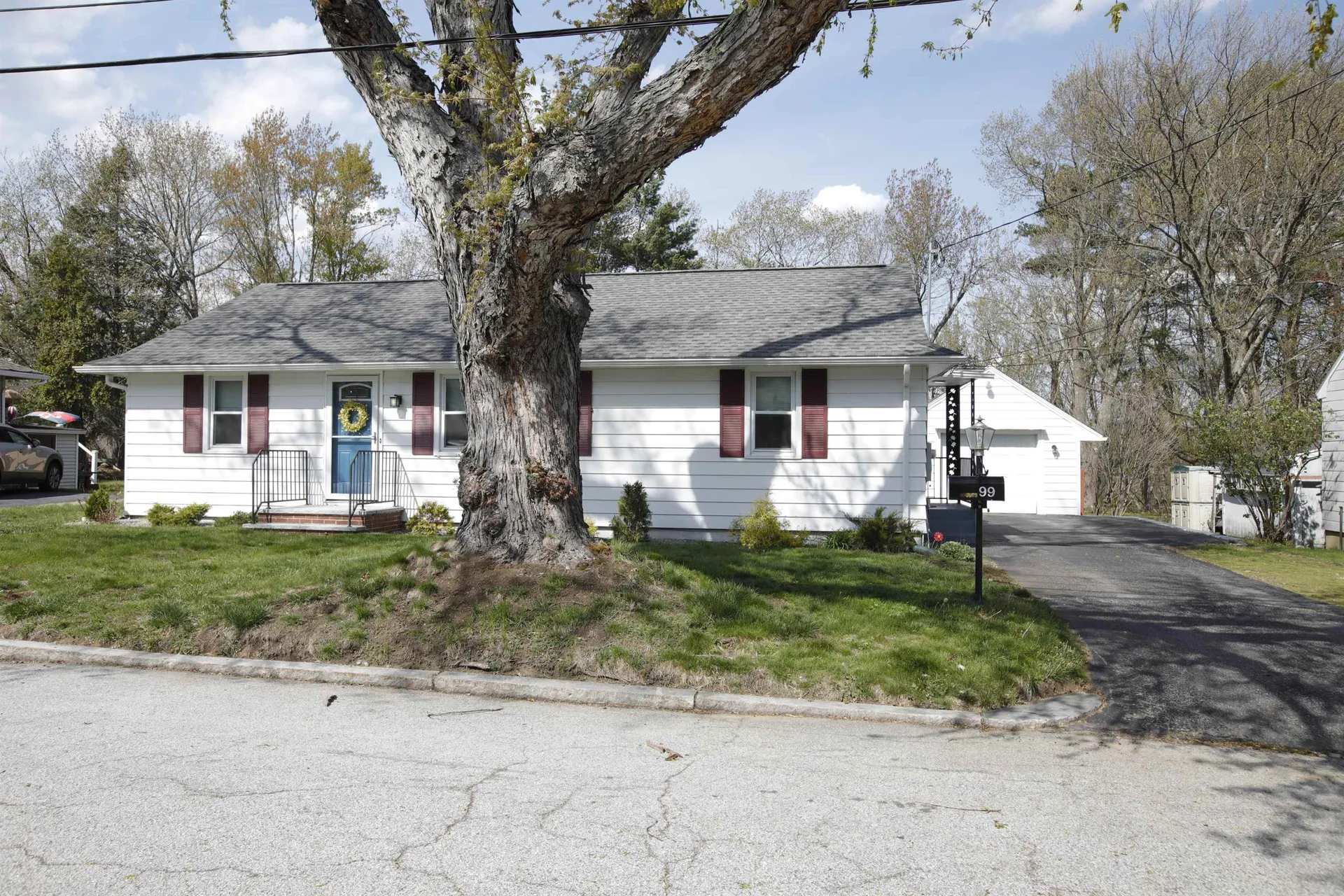 99 Saint Marie Street Manchester NH 03102