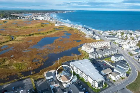 7 Anchor Court Hampton NH 03842