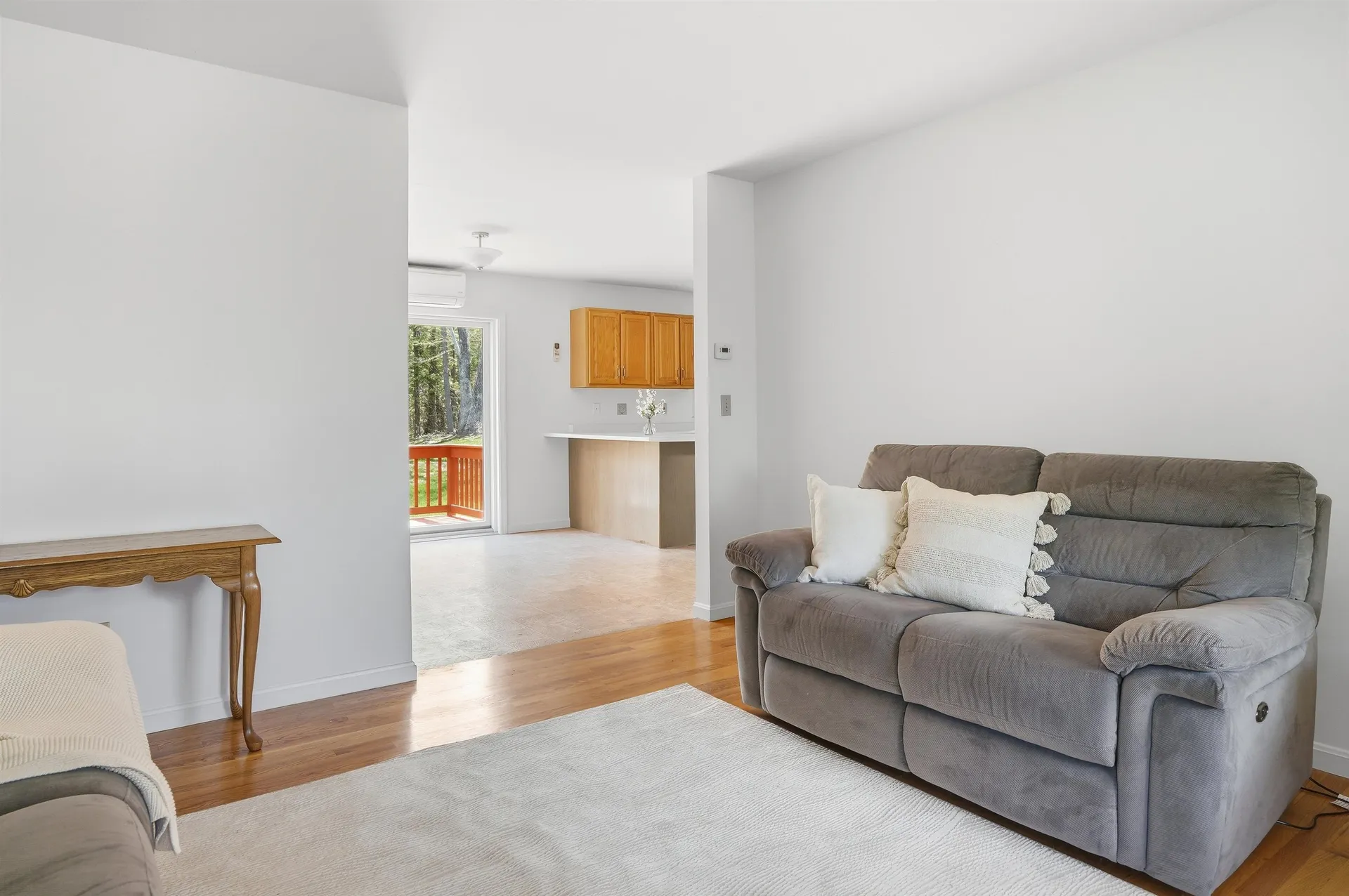 5 Van Buren Circle Goffstown NH 03045