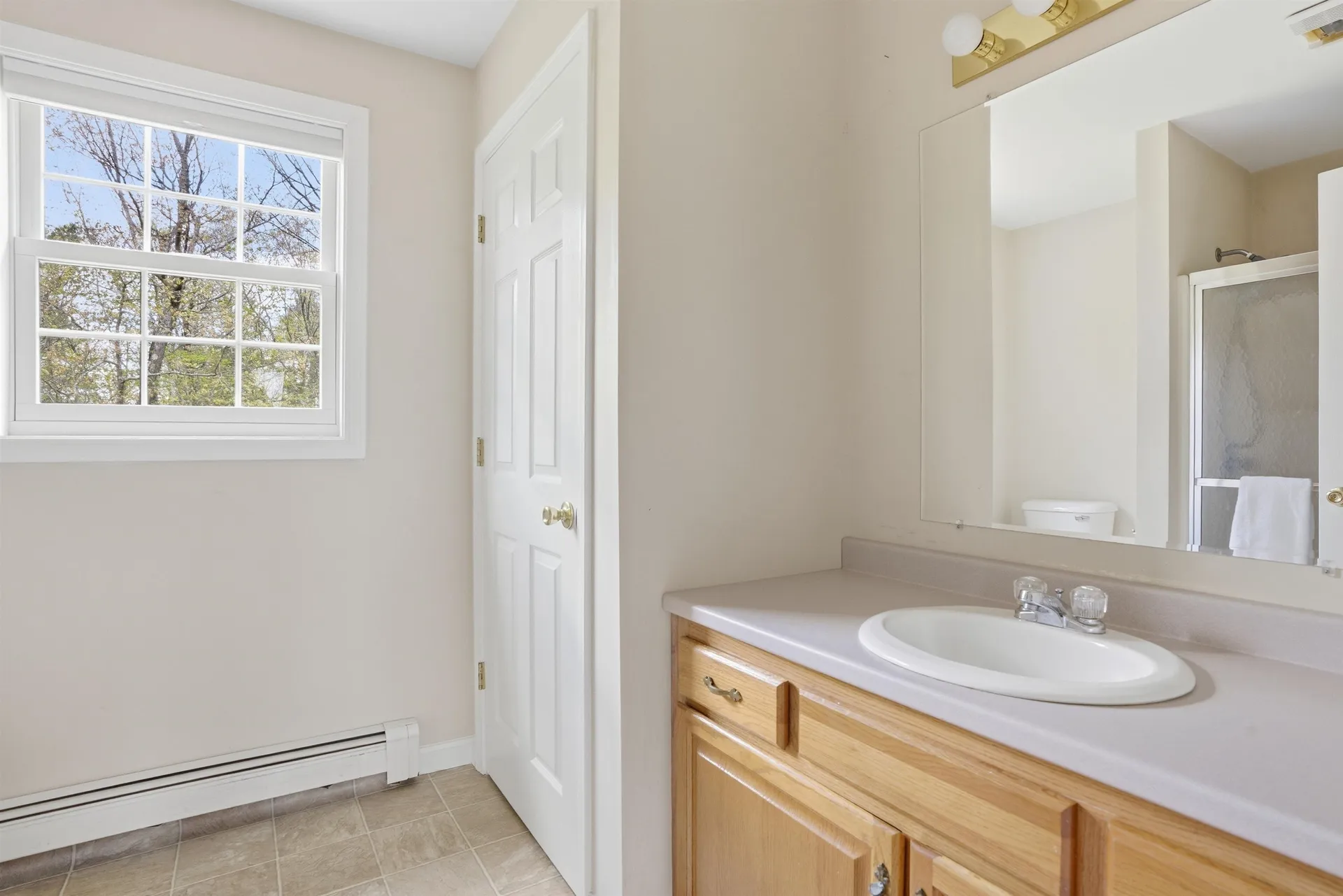 5 Van Buren Circle Goffstown NH 03045