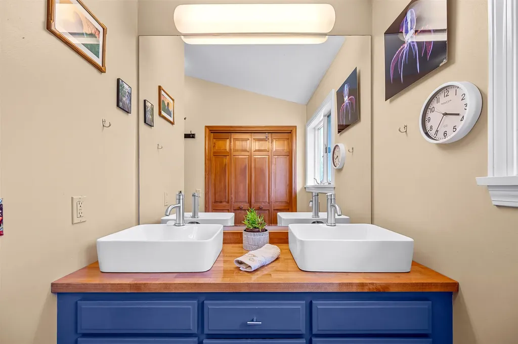 416 Gosselin Hill Road Calais VT 05650