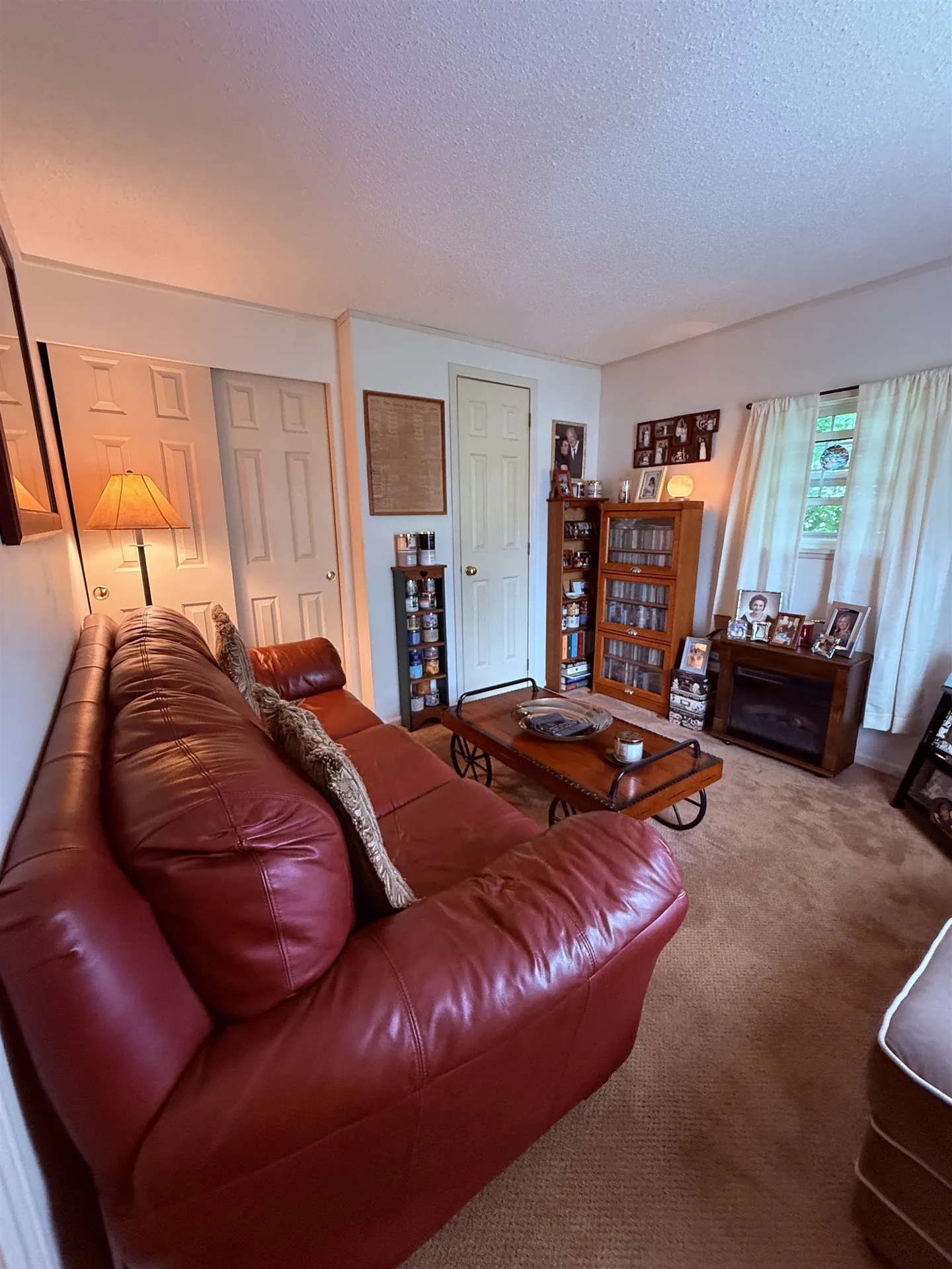 8 Sir Lancelot Drive Exeter NH 03833