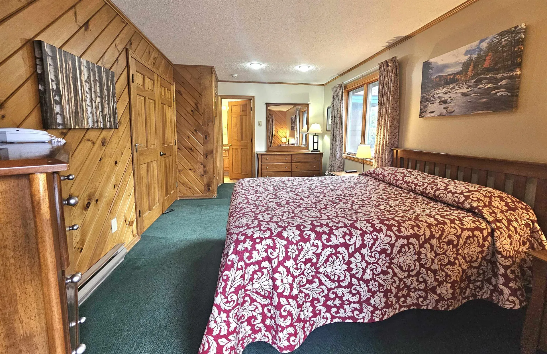 10 Lakeside West Drive Woodstock NH 03262
