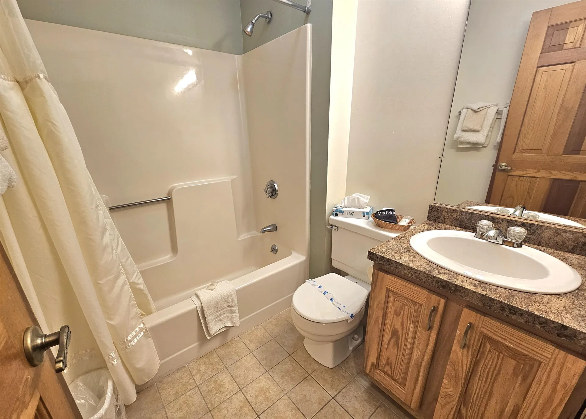 10 Lakeside West Drive Woodstock NH 03262