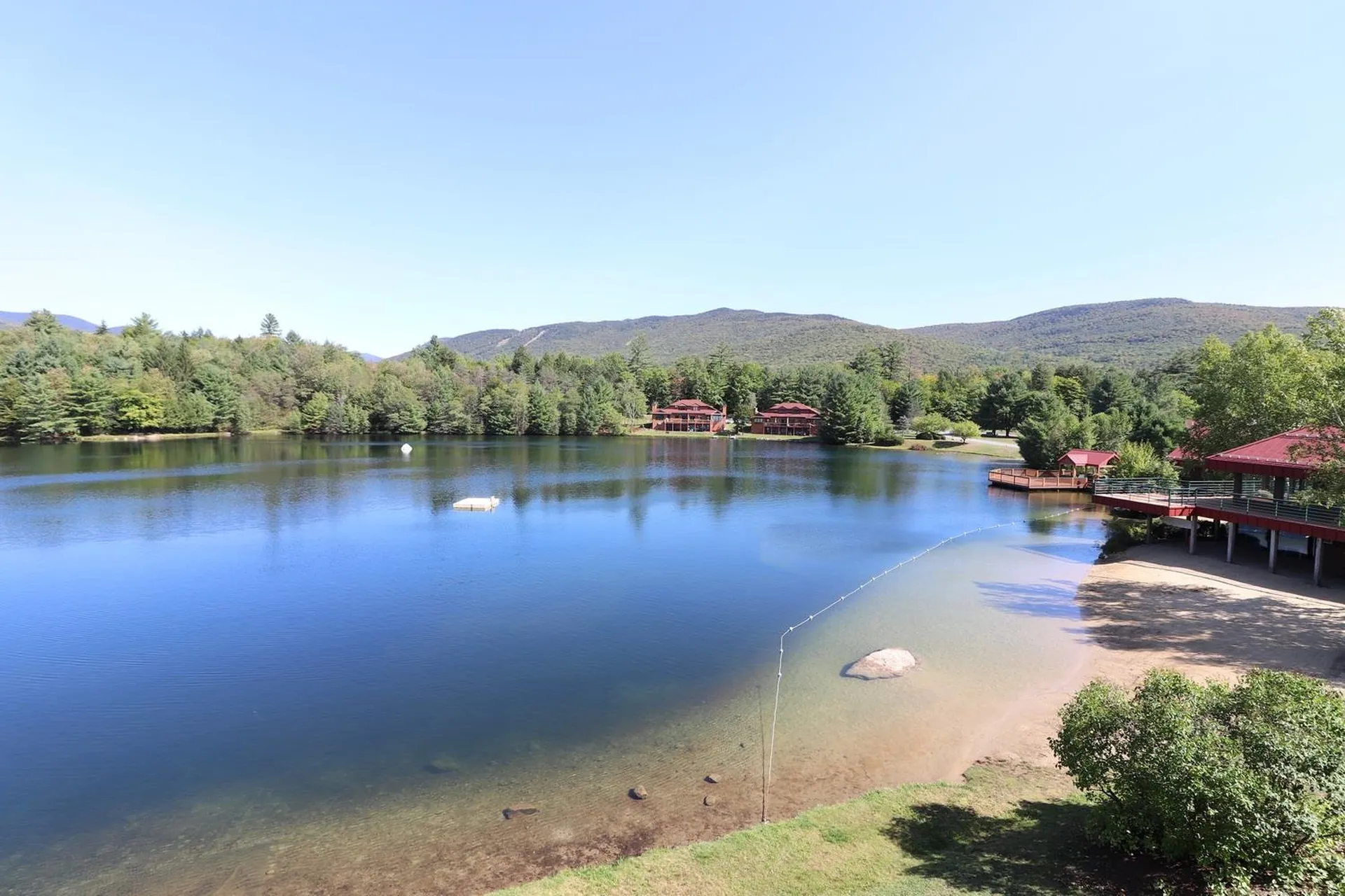 10 Lakeside West Drive Woodstock NH 03262