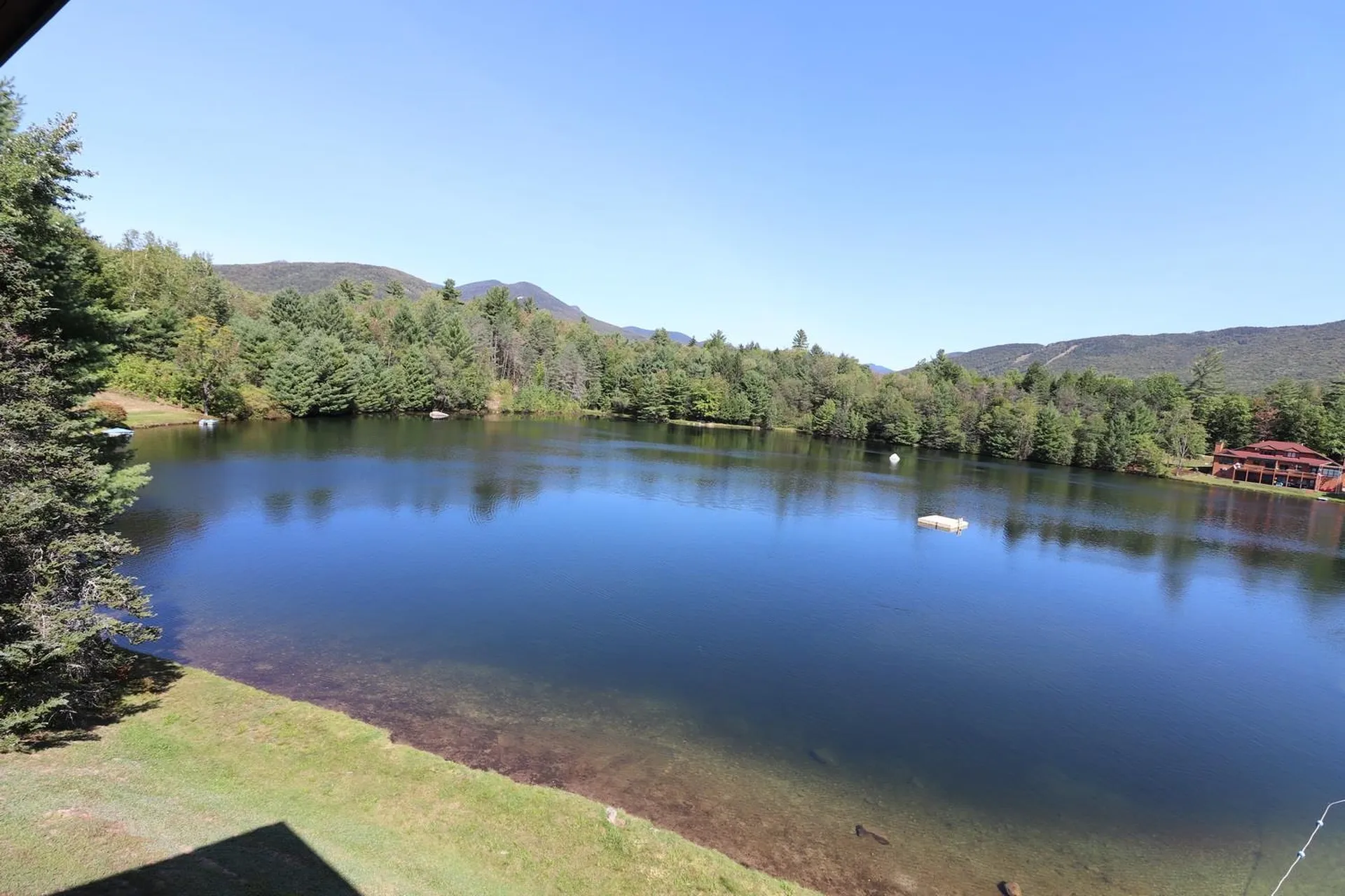 10 Lakeside West Drive Woodstock NH 03262