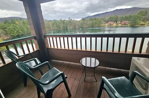 10 Lakeside West Drive Woodstock NH 03262