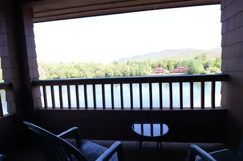 10 Lakeside West Drive Woodstock NH 03262