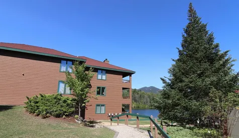 10 Lakeside West Drive Woodstock NH 03262