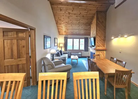 10 Lakeside West Drive Woodstock NH 03262