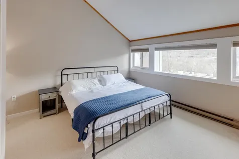 8 Highwood Road Lincoln NH 03251