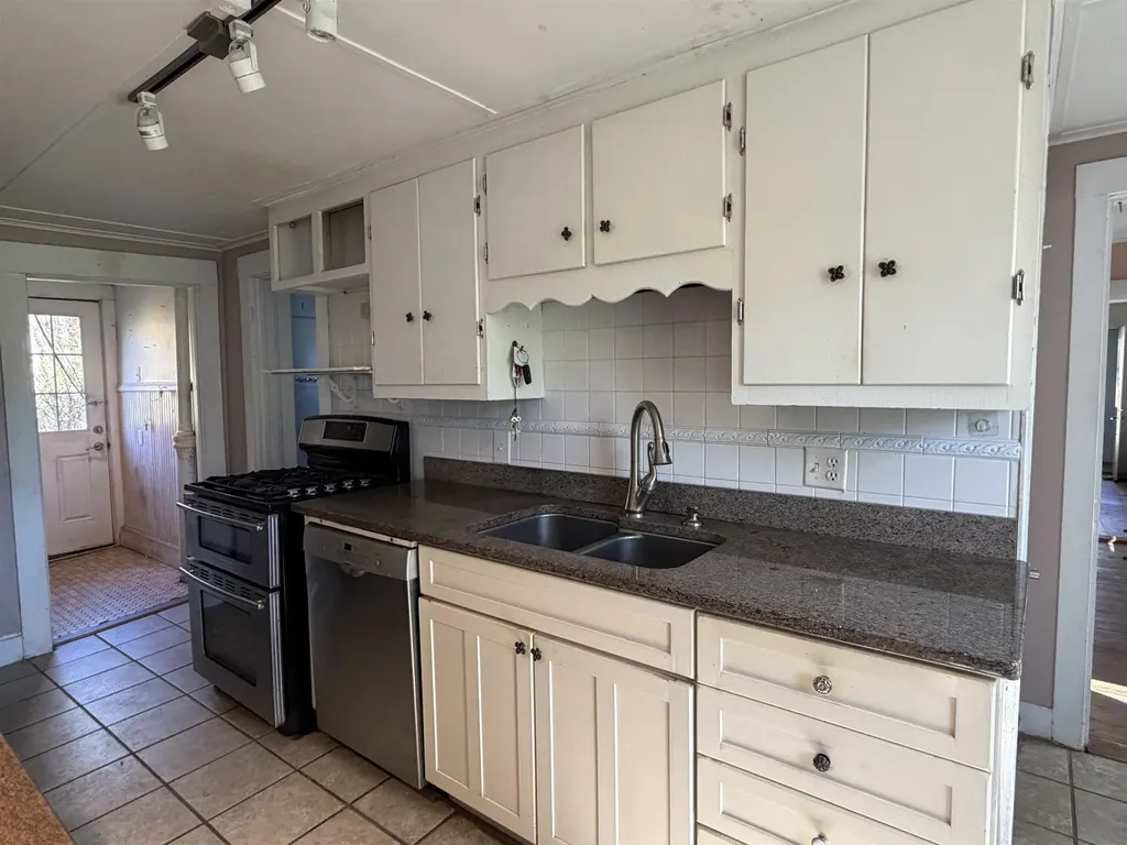 397 River Street Chester VT 05143