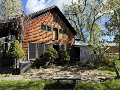 397 River Street Chester VT 05143