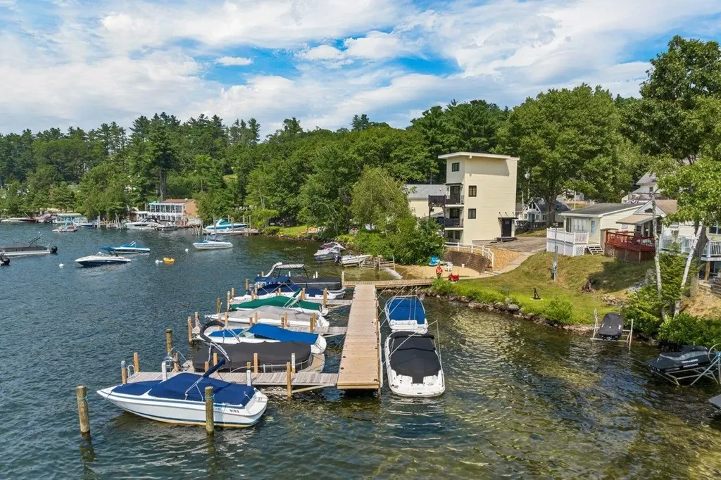 144 Lake Street Laconia NH 03246