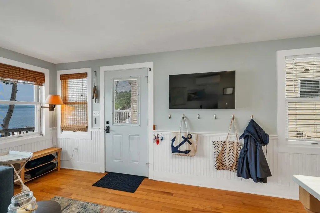 144 Lake Street Laconia NH 03246