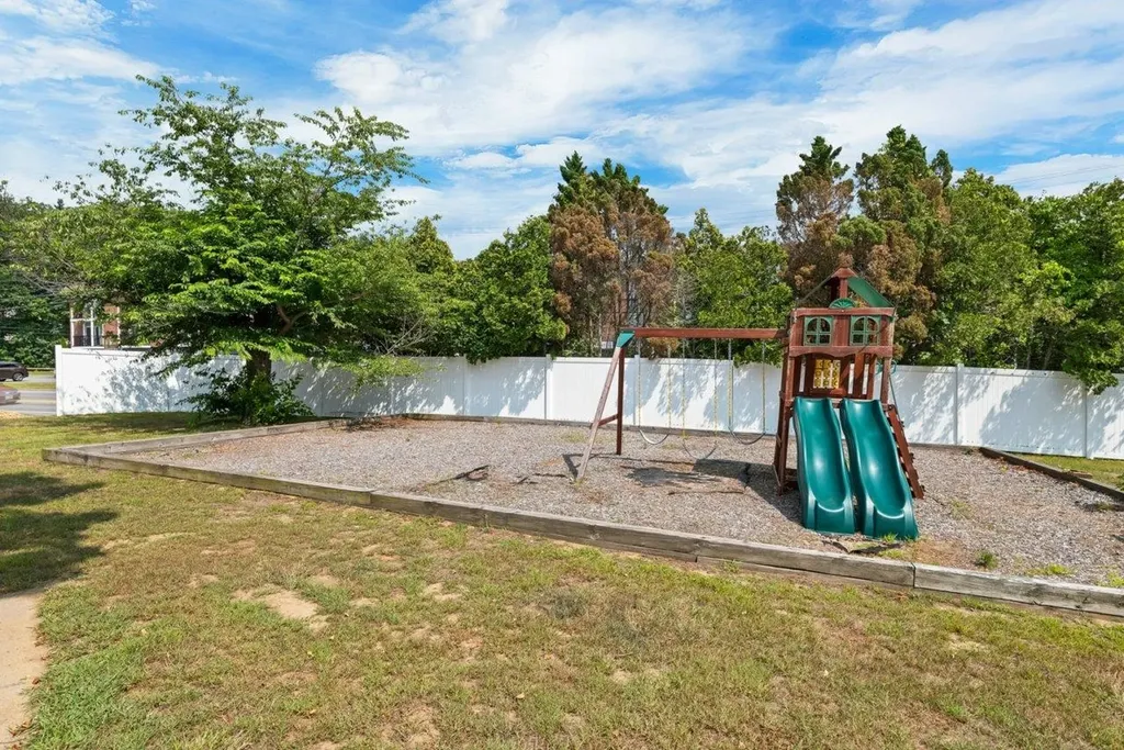 144 Lake Street Laconia NH 03246