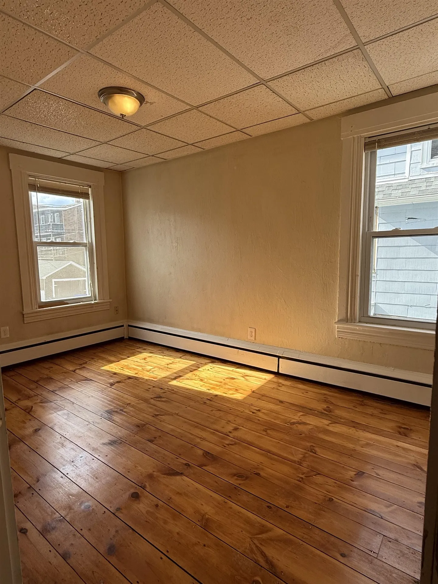 282 Cartier Street Manchester NH 03102