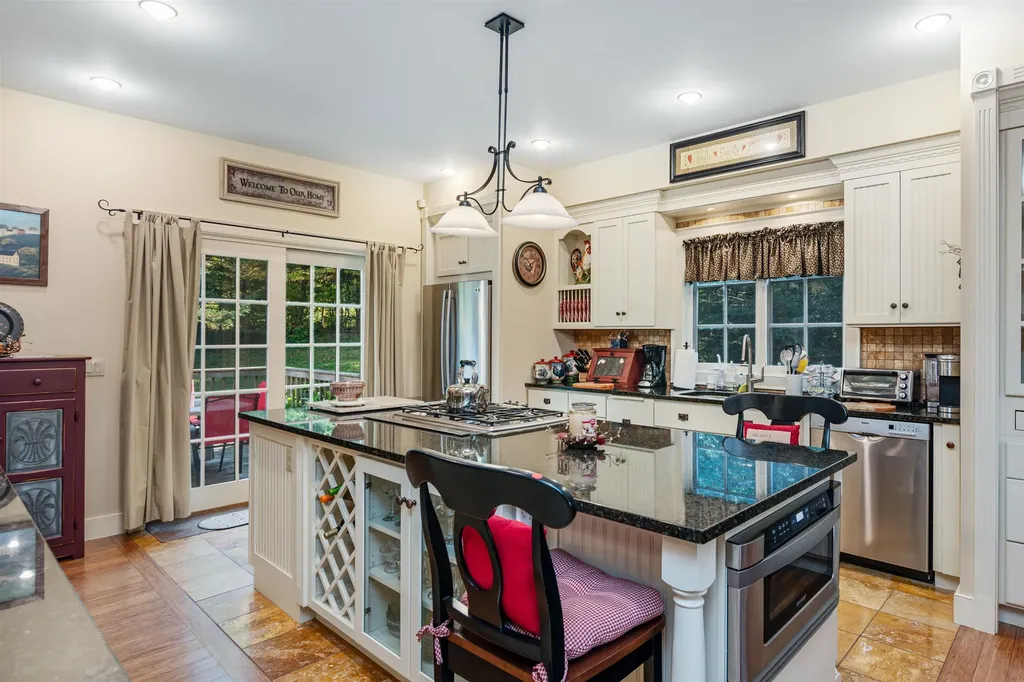 577 Elmore Mountain Road Stowe VT 05672