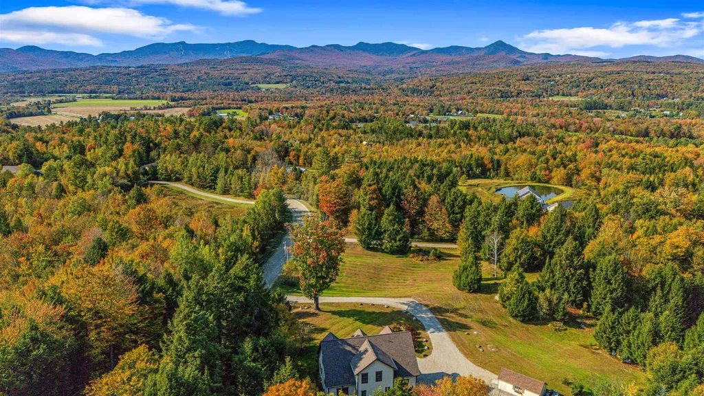 577 Elmore Mountain Road Stowe VT 05672
