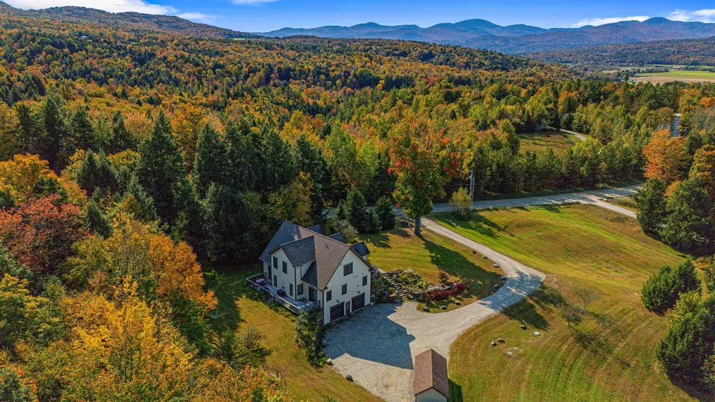 577 Elmore Mountain Road Stowe VT 05672