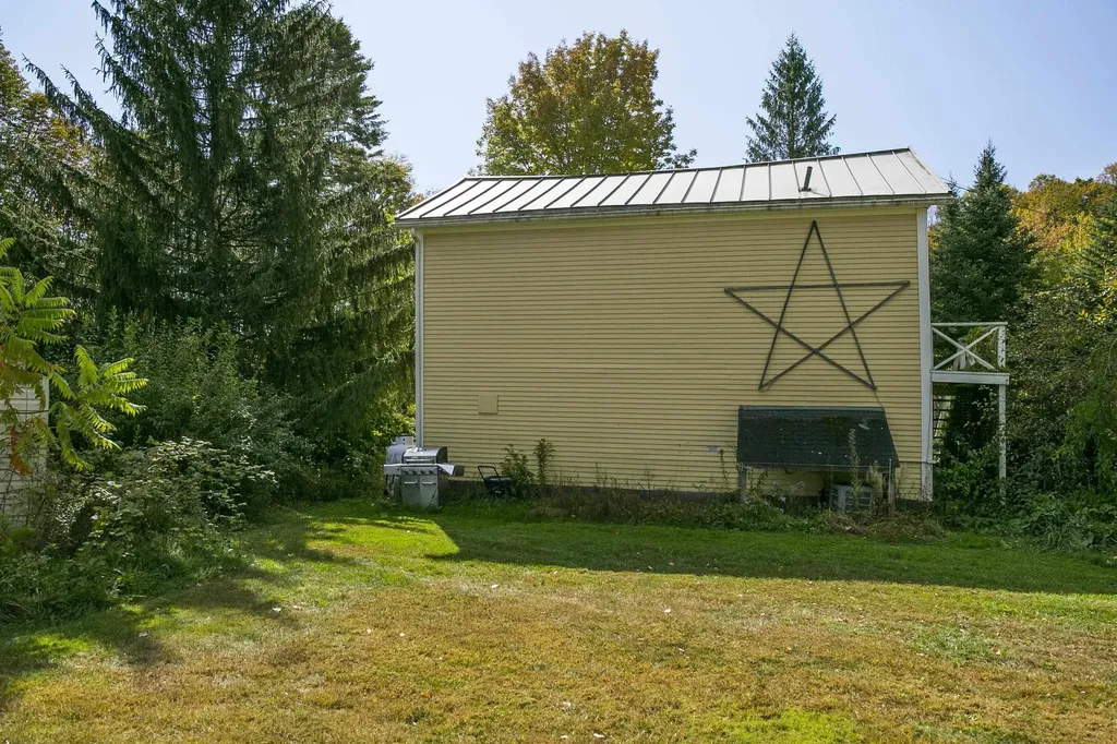 5677 Main Street Waitsfield VT 05673