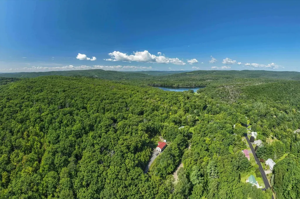 Crotty Drive Rockingham VT 05301