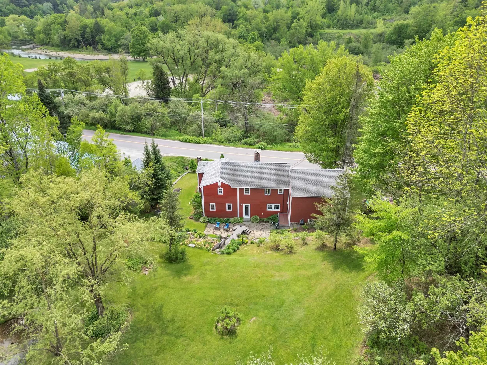 904 Moscow Road Stowe VT 05672