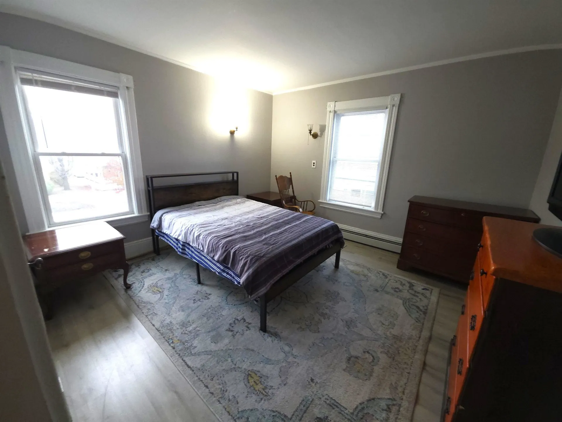729 Pine Street Manchester NH 03104