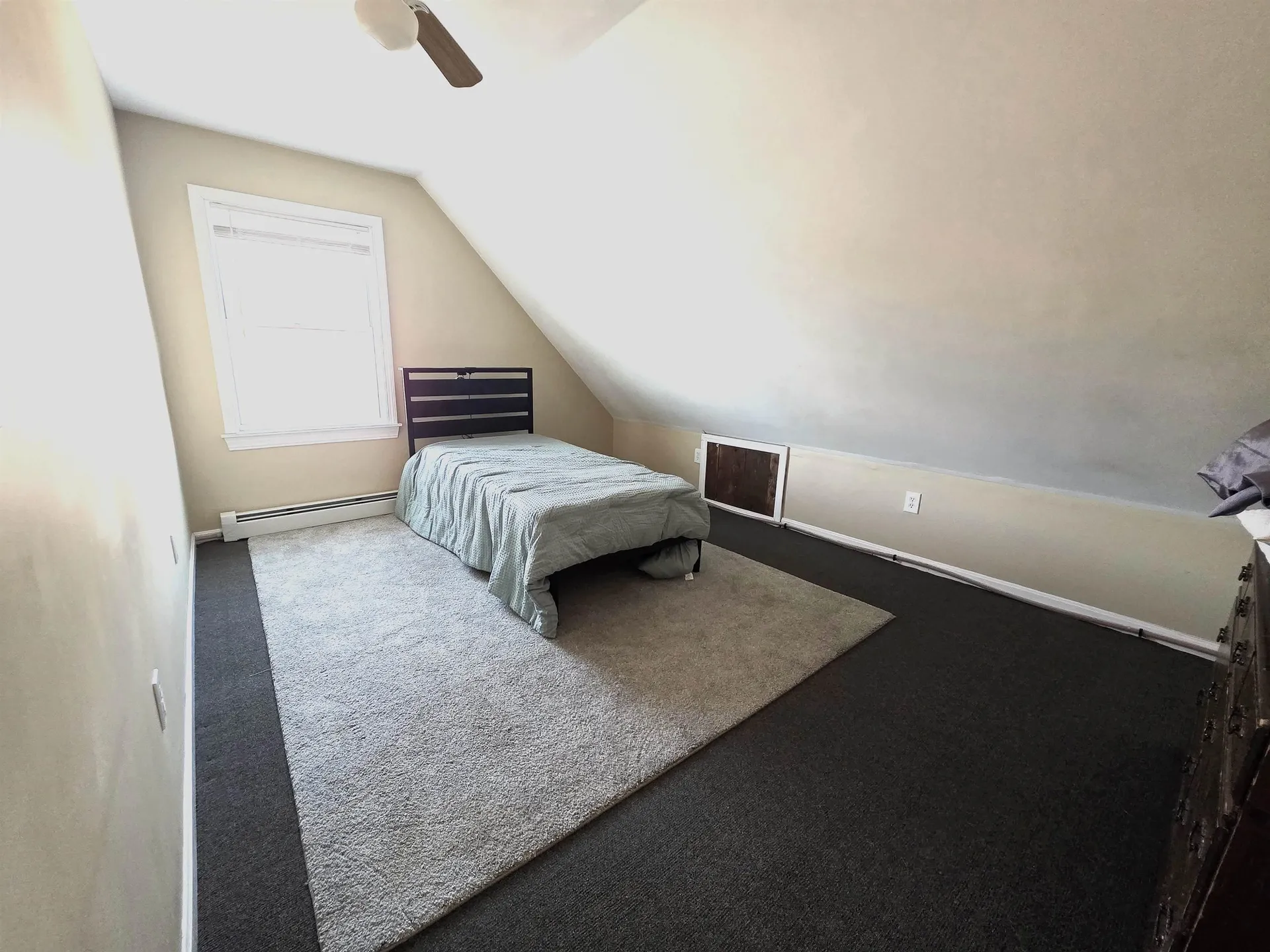 729 Pine Street Manchester NH 03104