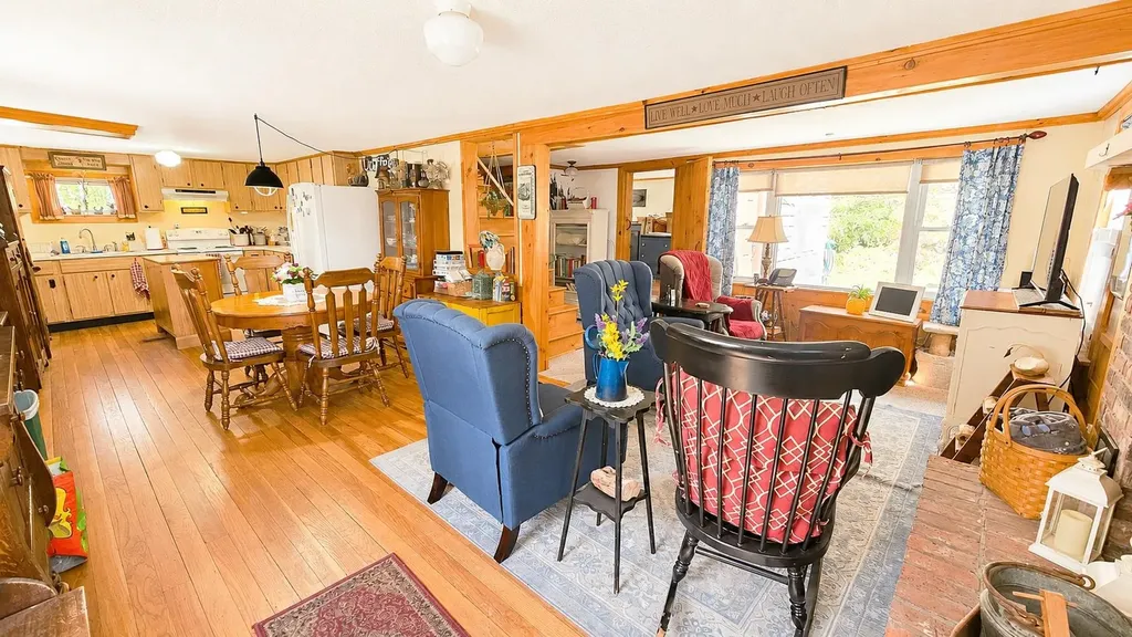 1329 Newfane Road Wardsboro VT 05355