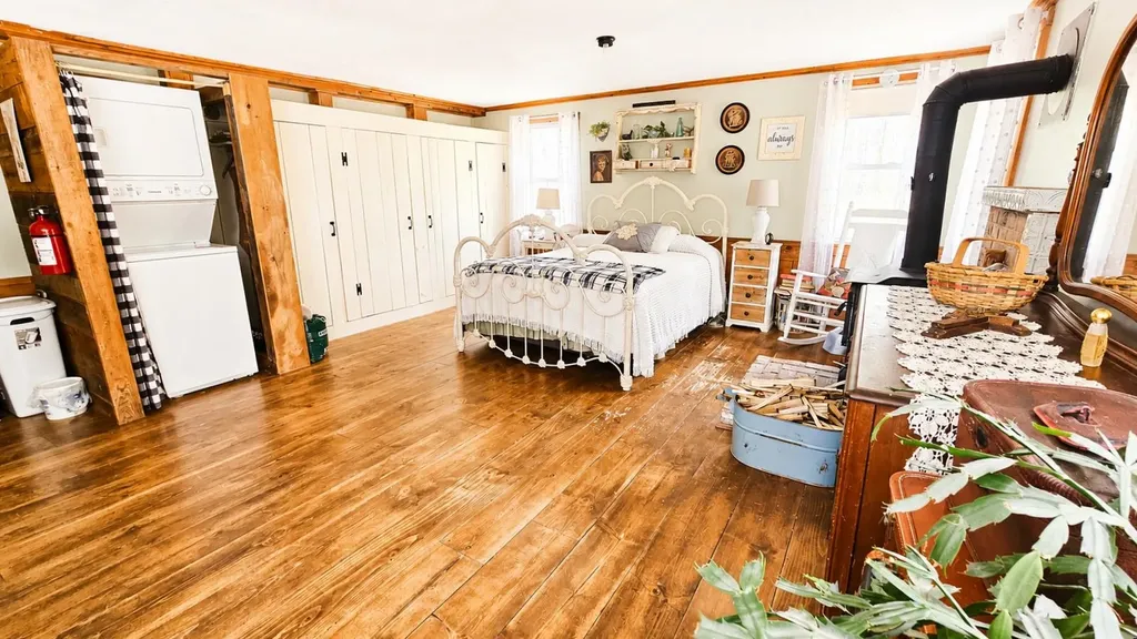 1329 Newfane Road Wardsboro VT 05355
