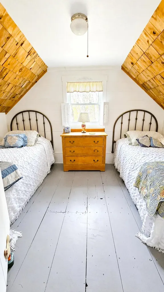 1329 Newfane Road Wardsboro VT 05355