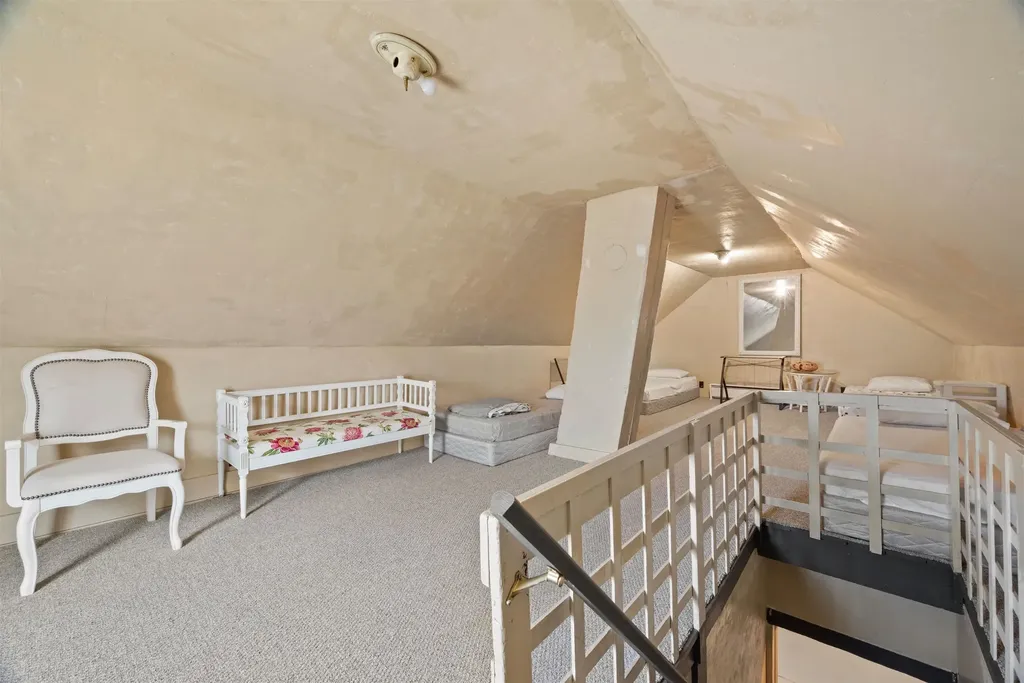 29 Woodstock Avenue Rutland City VT 05701