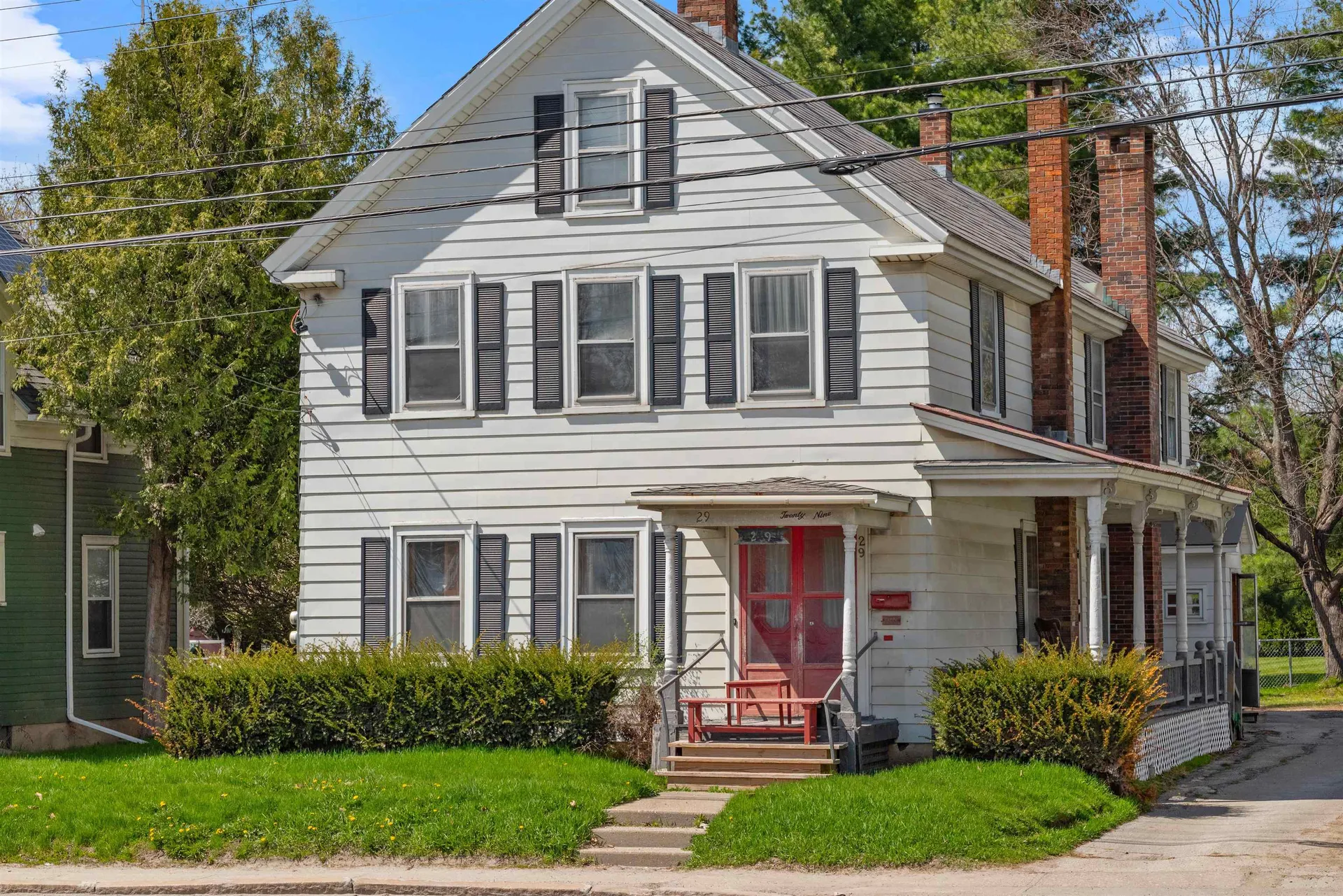 29 Woodstock Avenue Rutland City VT 05701
