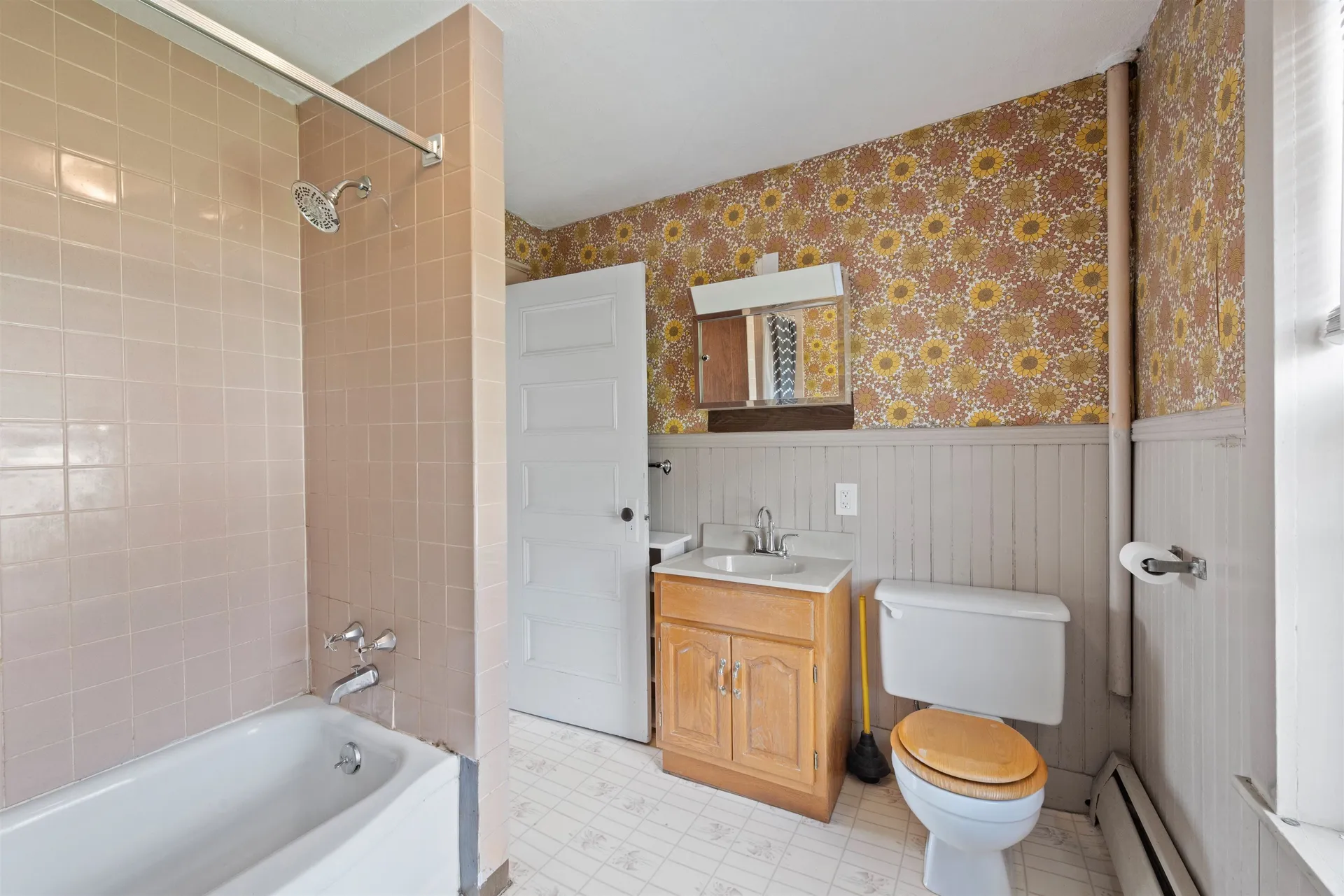 29 Woodstock Avenue Rutland City VT 05701