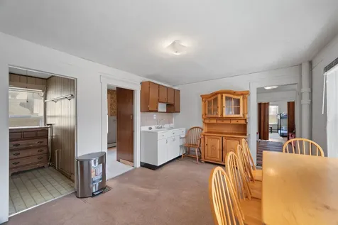 29 Woodstock Avenue Rutland City VT 05701