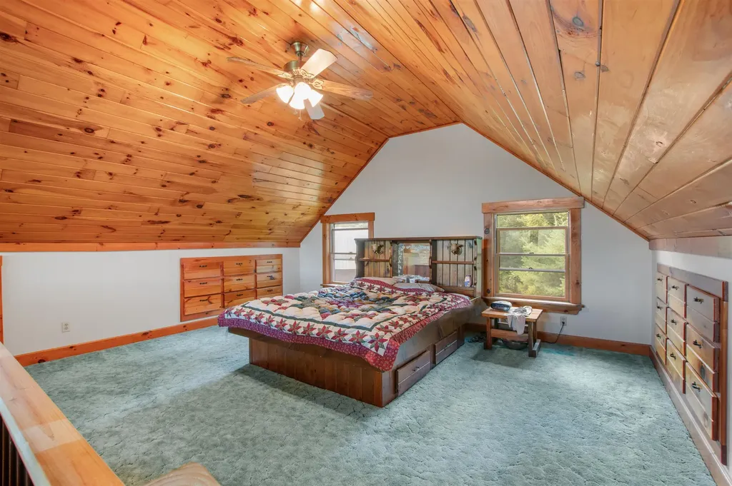832 West Hill Road St. Johnsbury VT 05819