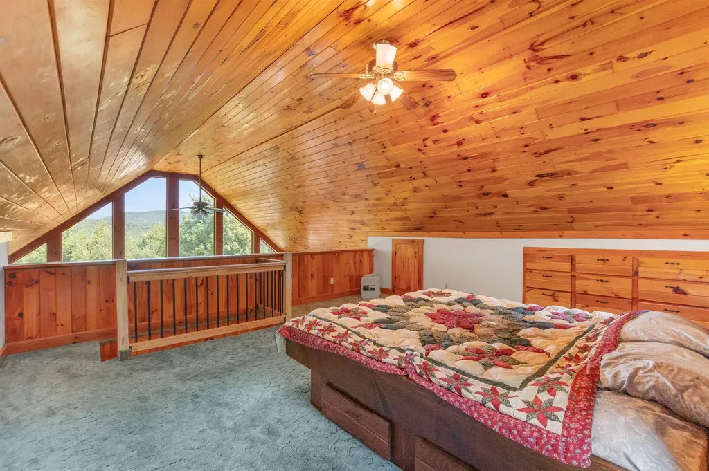 832 West Hill Road St. Johnsbury VT 05819