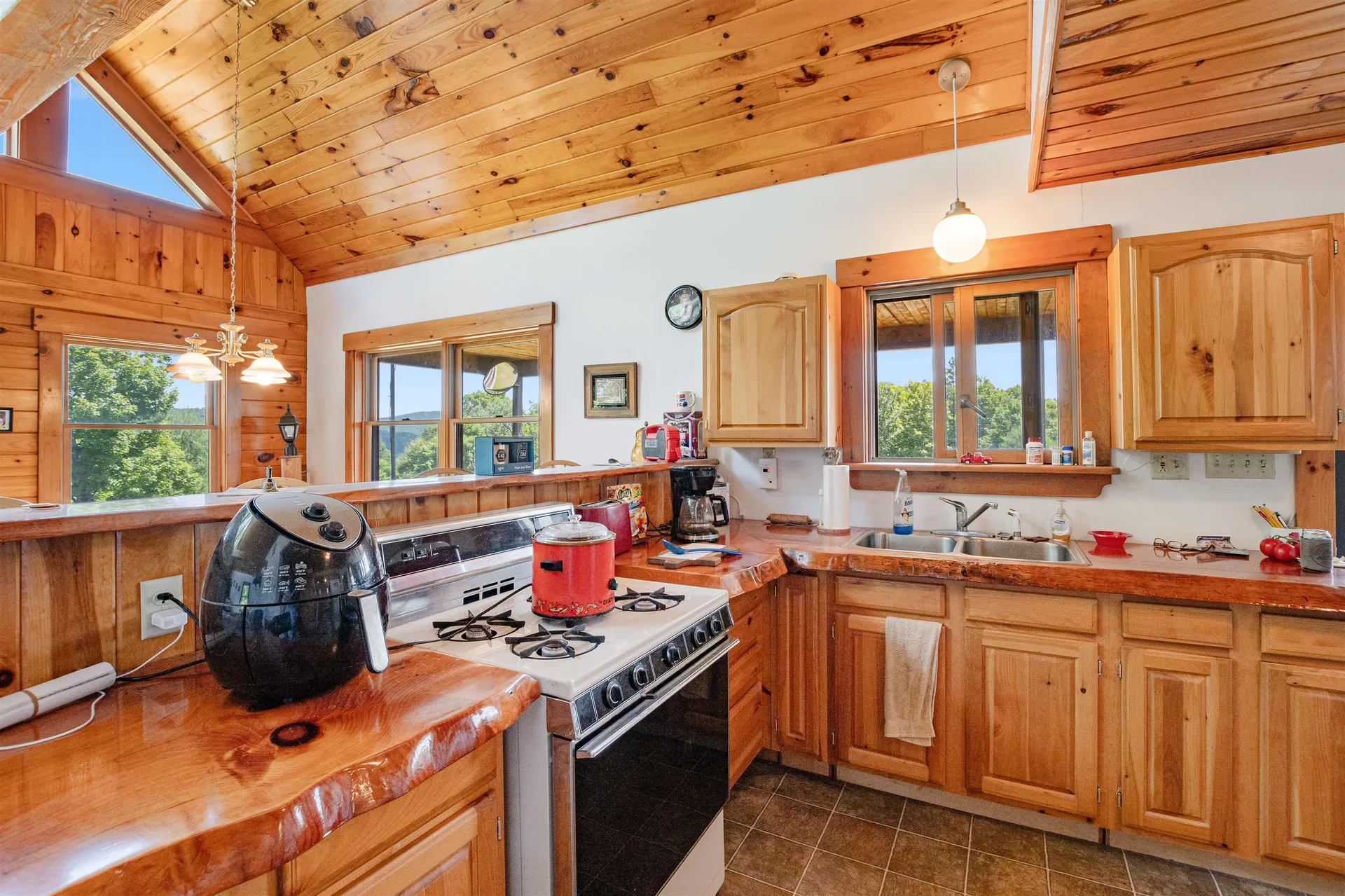 832 West Hill Road St. Johnsbury VT 05819