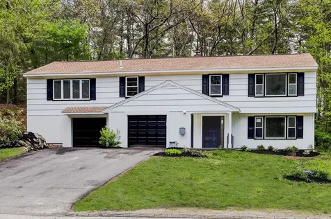 12 Davis Road Merrimack NH 03054