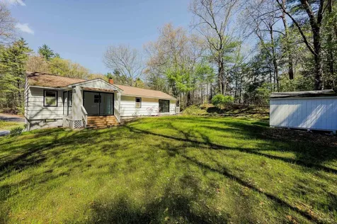 12 Davis Road Merrimack NH 03054