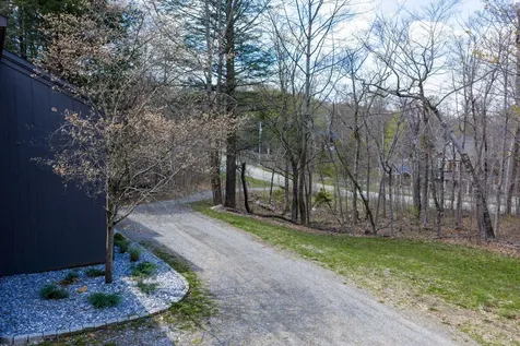 19 Maple Hill Road Winhall VT 05340