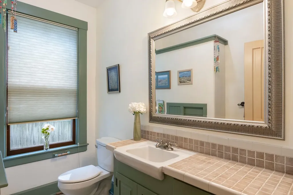 41 Chapin Street Brattleboro VT 05301