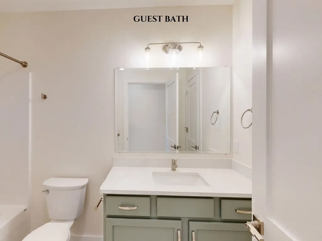 4 Longview Drive Atkinson NH 03811