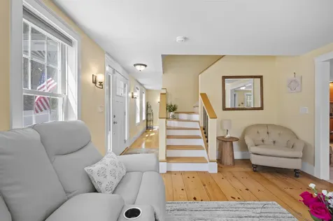 105 Brentwood Road Exeter NH 03833