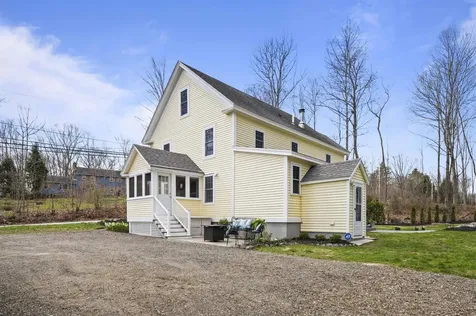 105 Brentwood Road Exeter NH 03833
