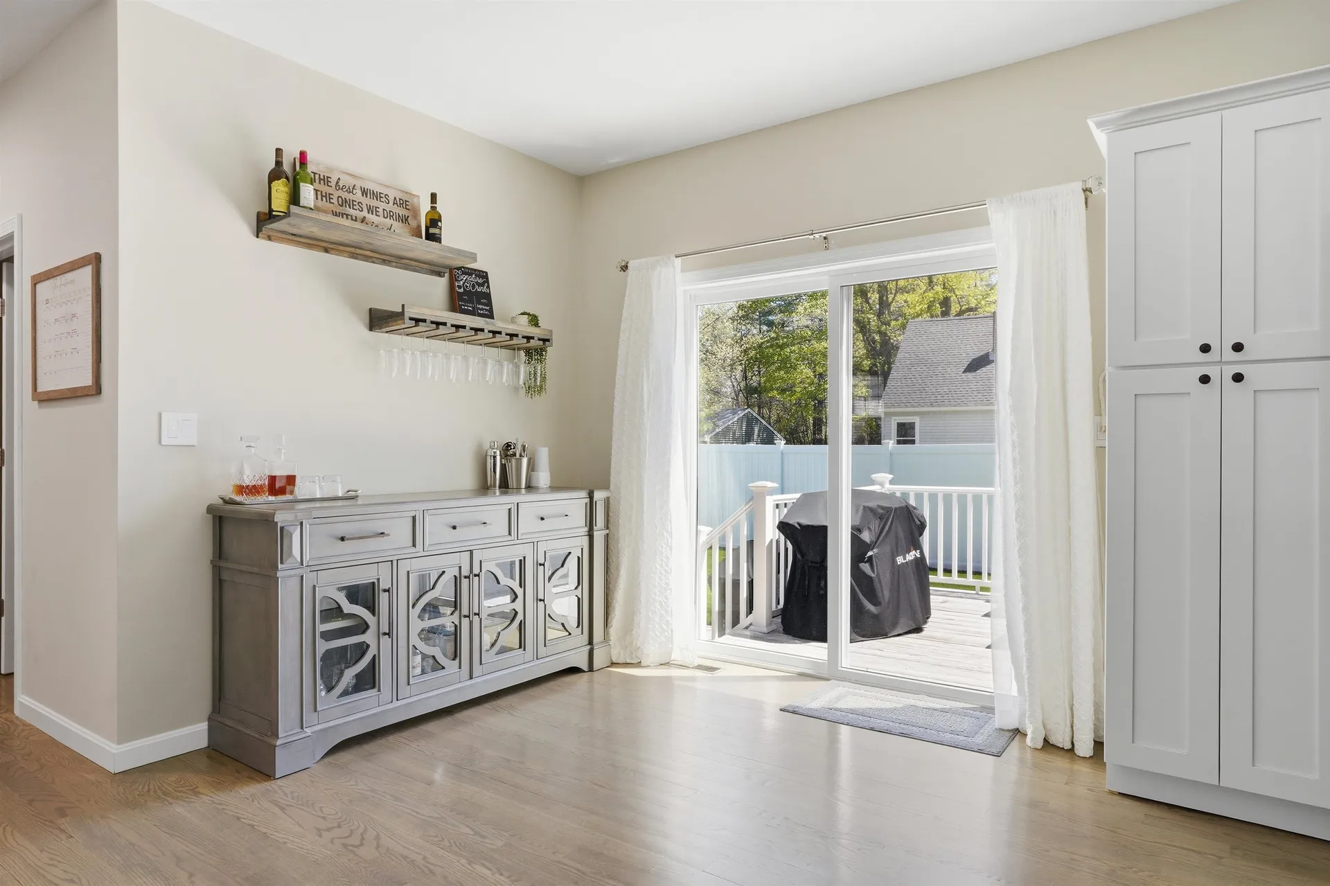 119 Westwood Drive Nashua NH 03062