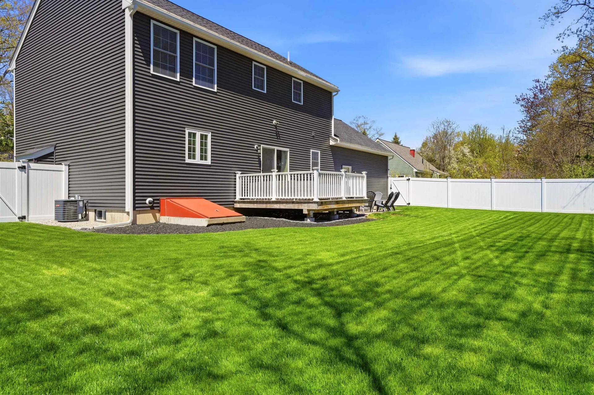 119 Westwood Drive Nashua NH 03062