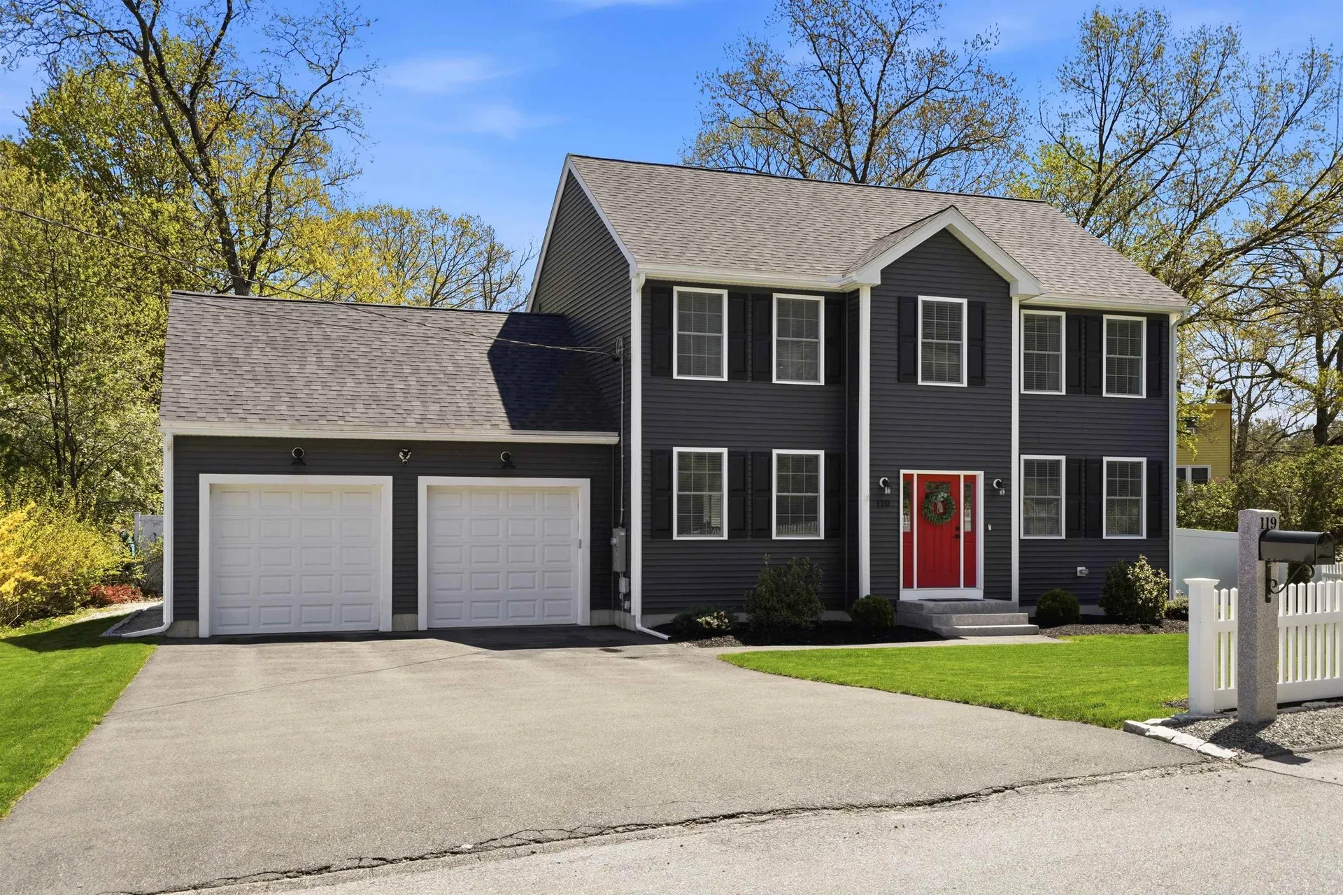 119 Westwood Drive Nashua NH 03062